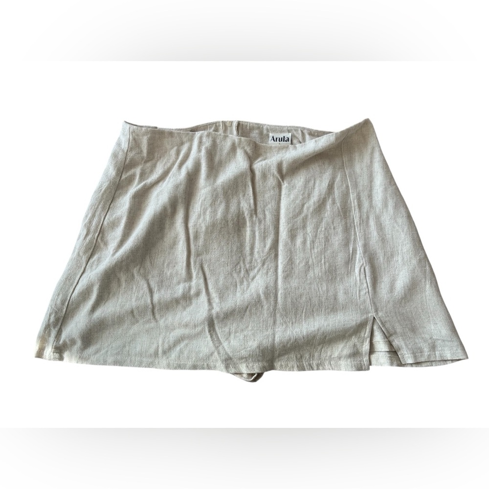 Arula Skort